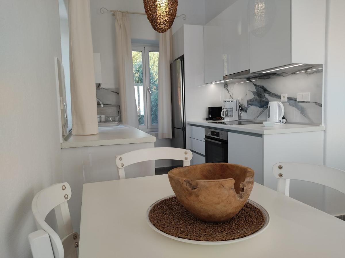 Luxury Apartments La Villa (Adults Only) Khórto Ngoại thất bức ảnh