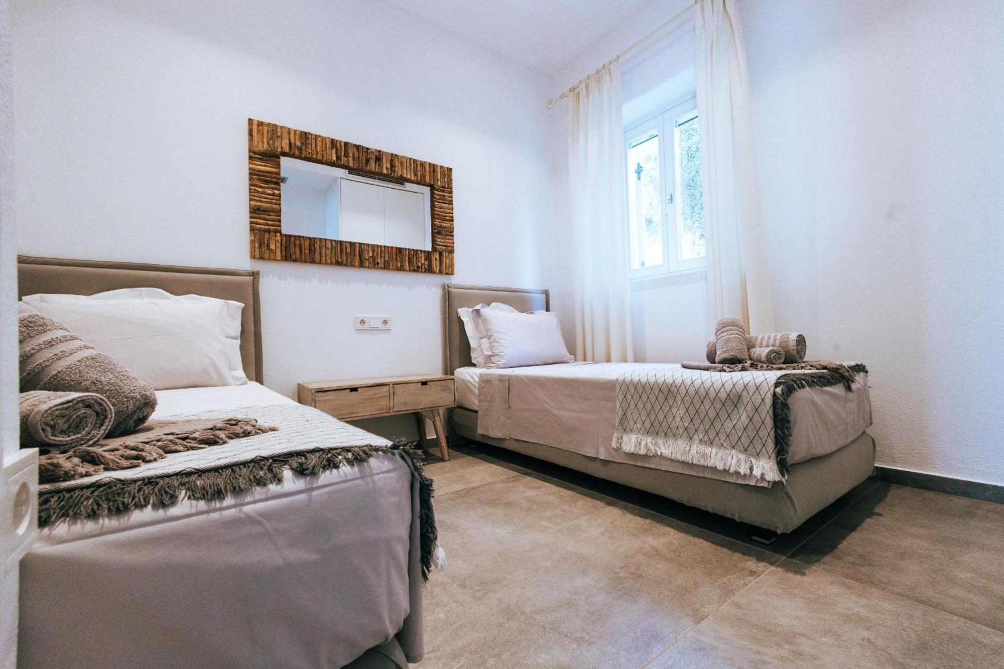 Luxury Apartments La Villa (Adults Only) Khórto Ngoại thất bức ảnh